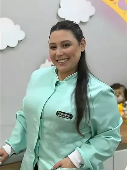 Enfermeira Natasha — equipe NH Vacinas